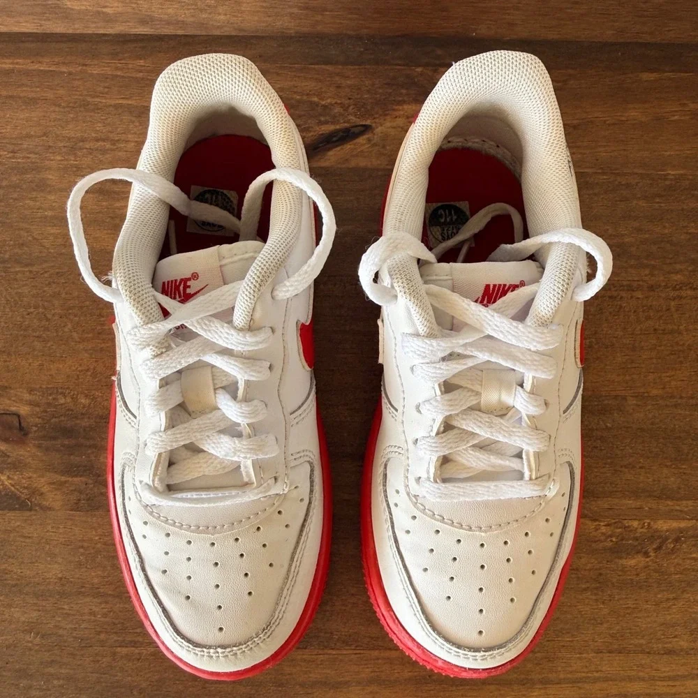 Nike Air Force 1 Low Sneakers Kids Size 11C White Red CZ5900-102